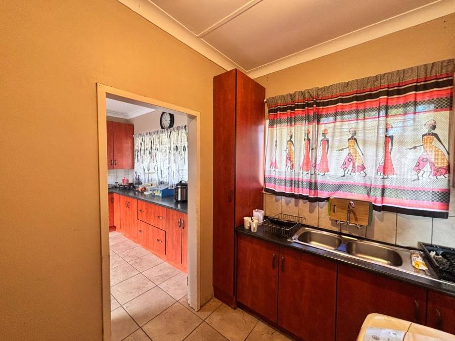 3 Bedroom Property for Sale in La Hoff North West